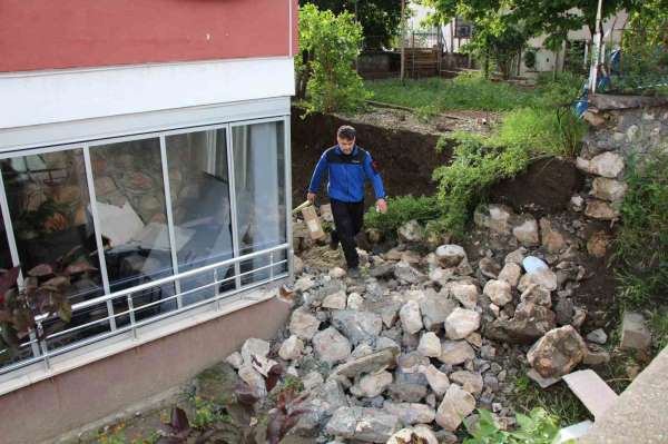Amasya'da duvar yıkıldı, gürültüyü duyanlar deprem sandı