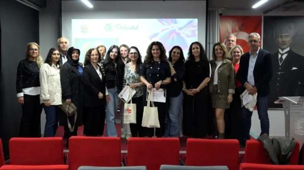 Atakum'da 'Değişen Dünyada Aile Olmak' konulu seminer