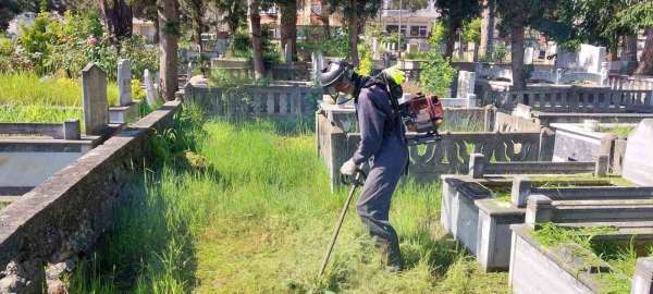 Ordu'da mezarlıklar bayrama hazırlanıyor