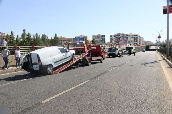 Diyarbakır'da zincirleme trafik kazası: 2'si çocuk 7 yaralı
