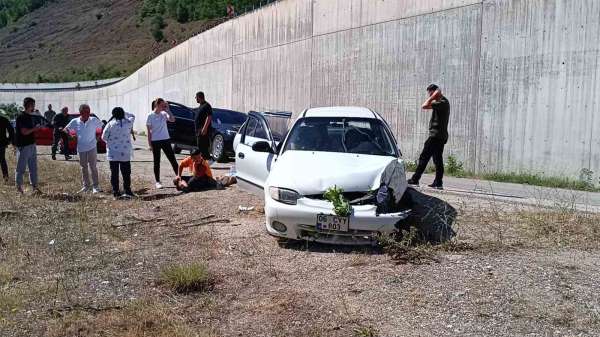 Tokat'ta trafik kazası: 3 yaralı