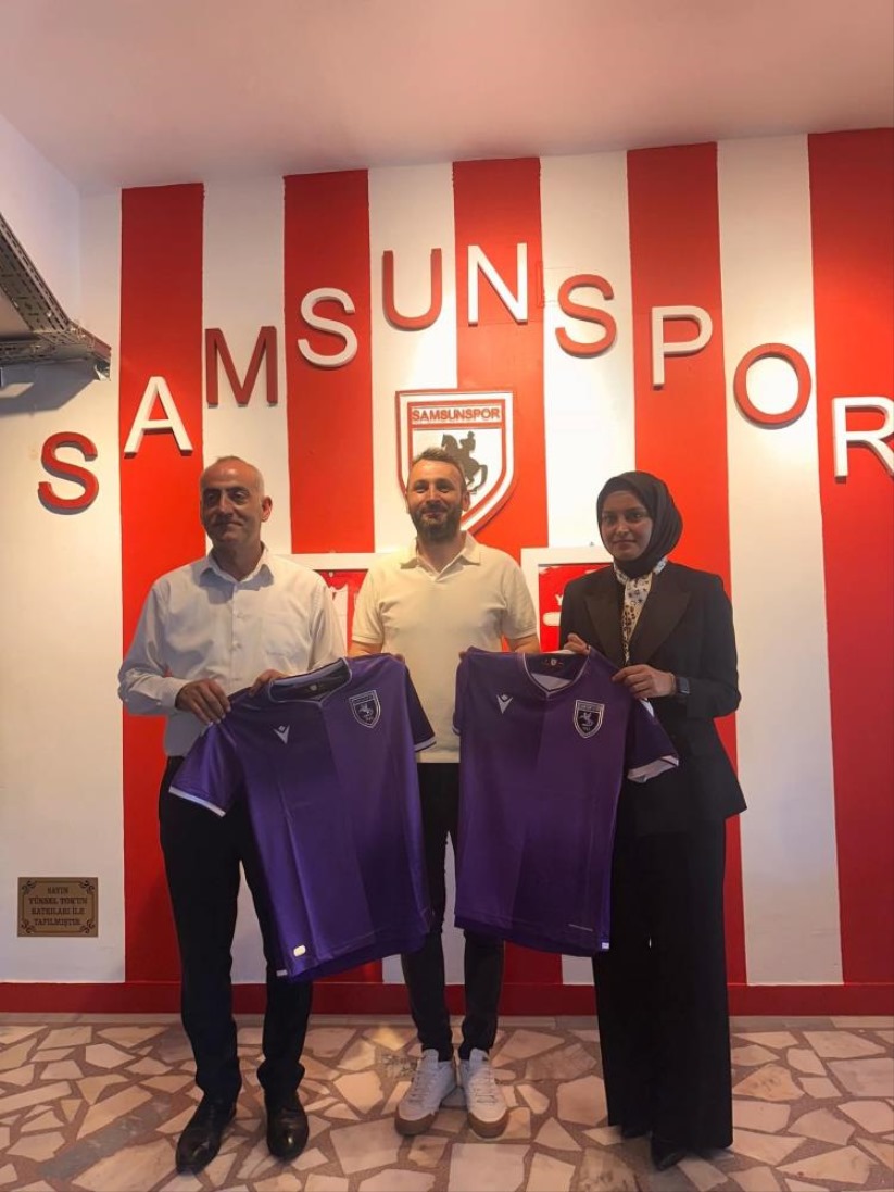 Samsun'da liseye Samsunspor köşesi
