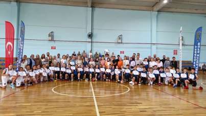 Başkan Karabatı'dan minik sporculara moral ziyareti