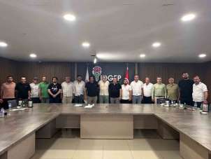 Isparta 32 Spor'da yönetim görev dağılımını yaptı