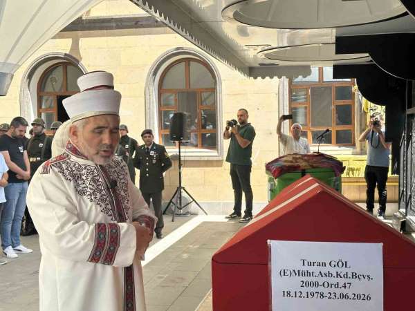 Kırıkkale'deki patlamada hayatını kaybeden Turan Göl, Çankırı'da toprağa verildi