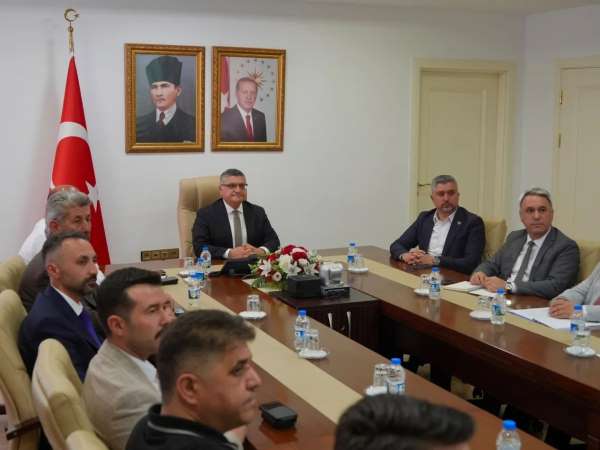 Sinop'ta demir yolu projesi için kritik toplantı