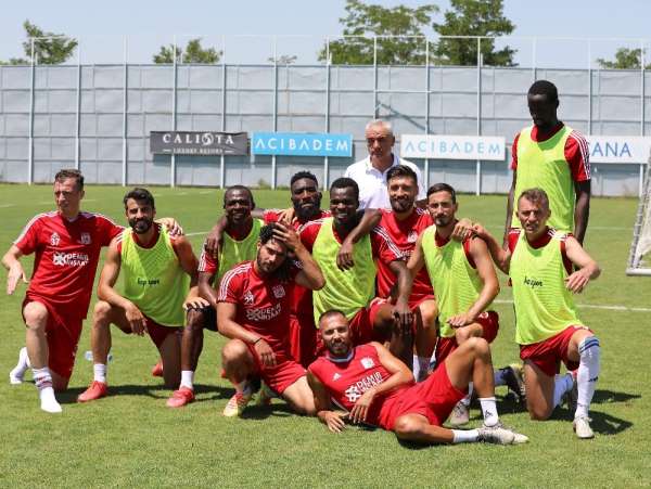 Sivasspor, Göztepe maçı hazırlıklarını tamamladı 