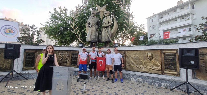 Samsunlular 'İlkadım'dan Lozan'a Ata'ya Saygı Koşusu' ile bir araya geldi