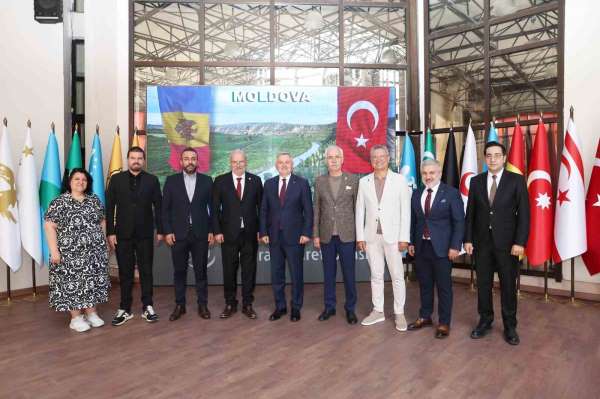 Görev süresinin sonuna yaklaşan Moldova Büyükelçisi Dmitri Croitor'dan ATO Başkanı Baran'a veda ziyareti