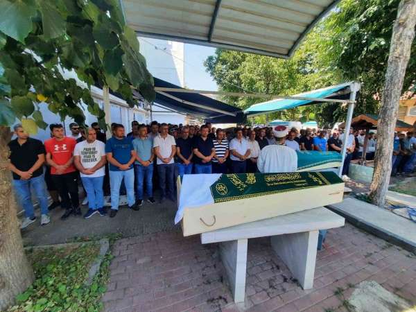 Tekirdağ'da feci kazada ölen 4 kişiye acı veda