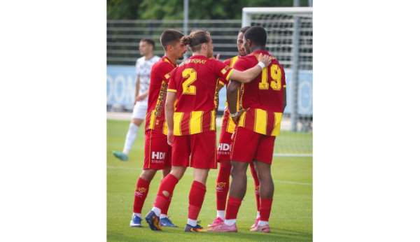 Göztepe, hazırlık maçlarında kayıpsız ilerliyor