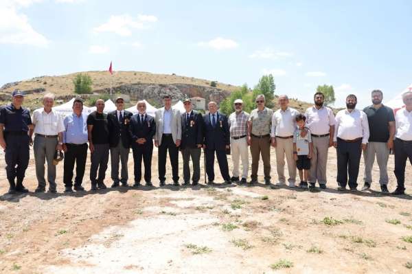 Kütahya'da Boztepe şehitleri dualarla anıldı