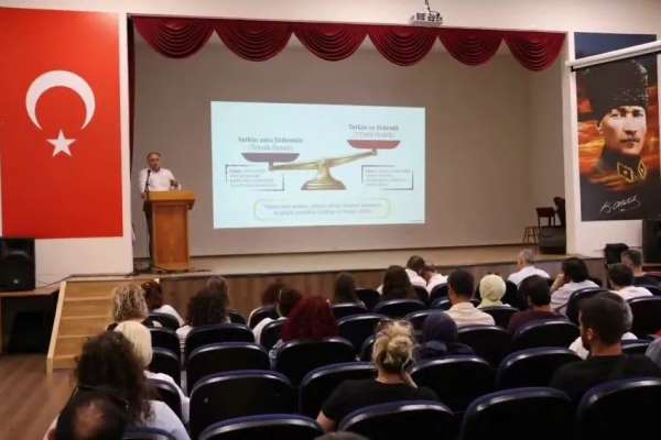 Sinop'ta geleceğin okul yöneticileri eğitimlerini tamamladı