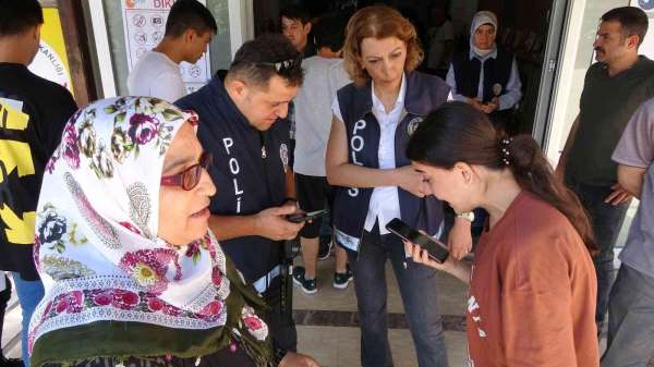 Polise verdiği cevapla Türkiye'yi ağlatmıştı... Devlet Bahçeli'nin sahip çıktığı Ayşe Sabancalı üniversiteyi k