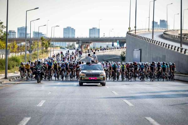 Gran Fondo Başkent 2025'te pedallar Ankara için döndü