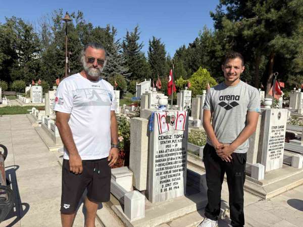 Milli yüzücü Doğukan Ulaç, şampiyonluğunu Şehit Pilot Yüzbaşı Cengiz Topel'e adadı