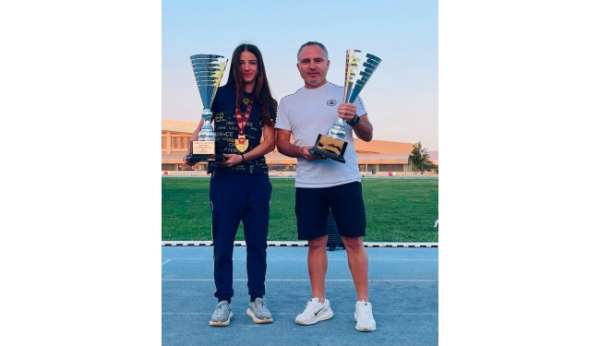 Genç atlet Zülal Gültepe'den Türk atletizm tarihine geçen derece