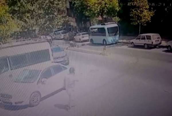 Kağıthane'de ölümlü motosiklet kazası kamerada