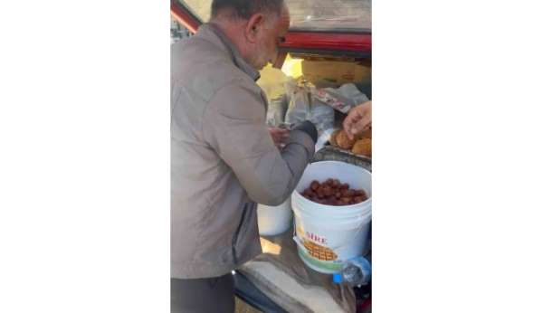 Fenerbahçe'de Ali Koç seçimi kaybedince lokma dağıttı