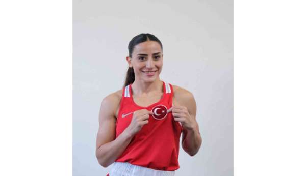 Gizem Özer bronz madalya kazandı