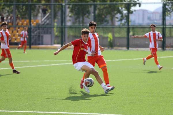 Kayserispor U-19 sezona galibiyetle başladı