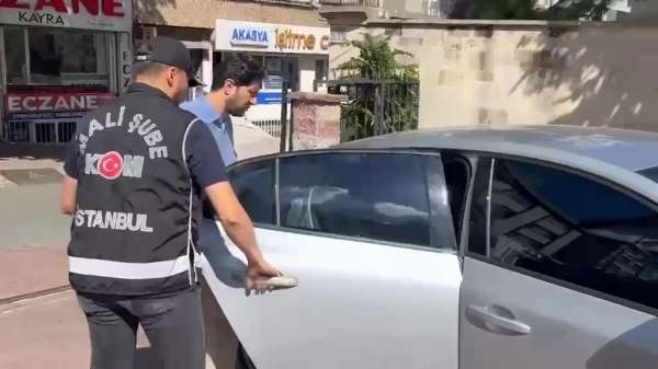 Pusula Holding Yönetim Kurulu Başkanı Turhan'ın gözaltına alındığı anların görüntüsü ortaya çıktı