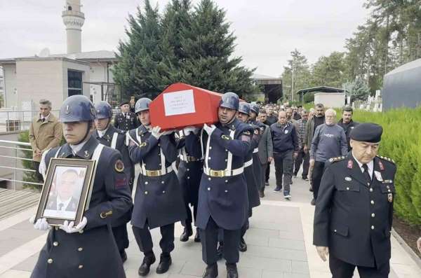 Spor yaparken kalp krizi geçiren başçavuş Aksaray'da defnedildi