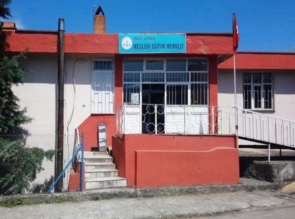 Vezirköprü'de MESEM ve Tarım Lisesi sorunu Ankara gündemine taşınıyor