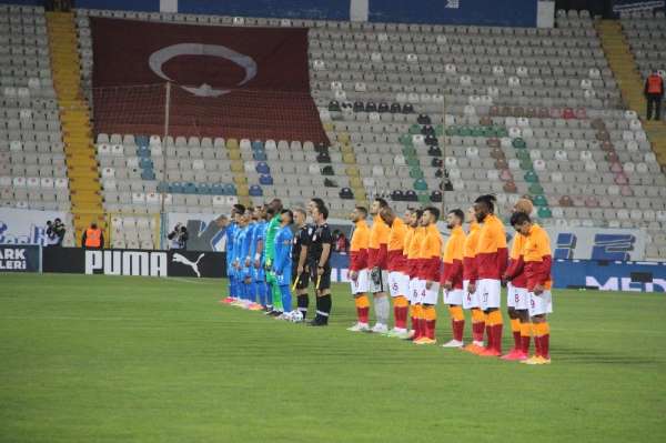 Süper Lig: BB Erzurumspor: 1 - Galatasaray: 1 (İlk yarı) 