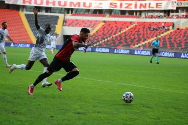 Süper Lig: Gaziantep FK: 0 - İ.H. Konyaspor: 0 (İlk yarı) 