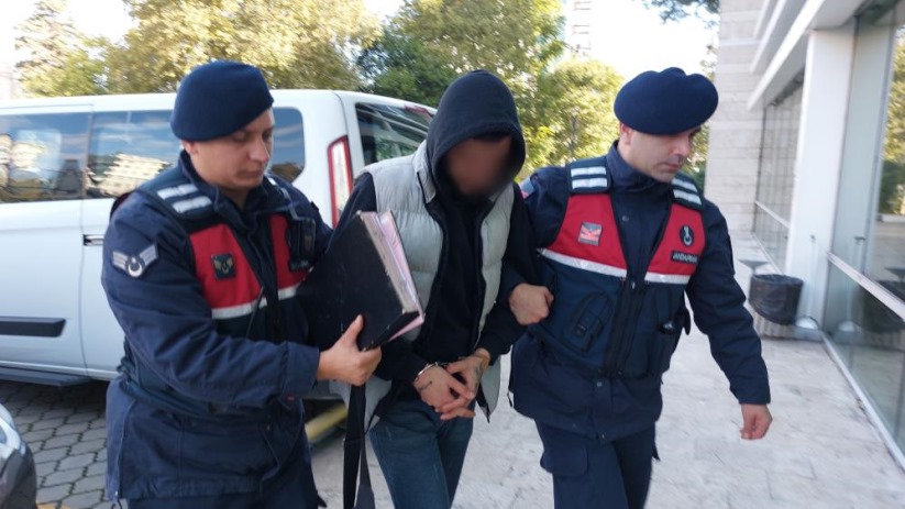 Samsun'da adam öldürmekten 15 yıl hapis cezası bulunan şahıs jandarma tarafından yakalandı