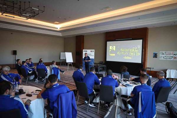 Emrah Bayraktar, FIFA çalıştayına katıldı