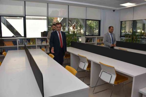 Kaymakam Güldoğan, Salihli'nin spor merkezini ziyaret etti