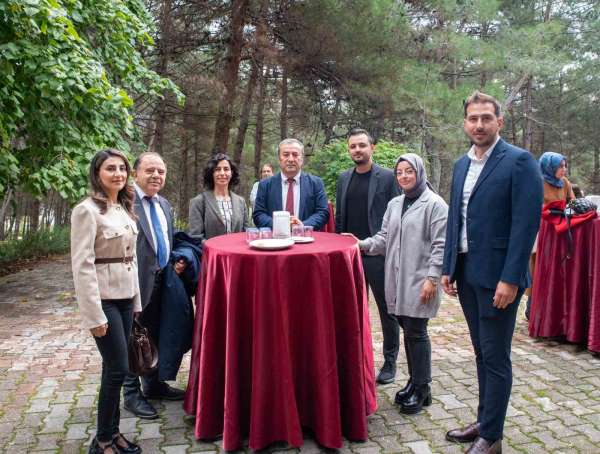 OMÜ'den cerrahi üretimde kadın gücüne bilimsel bakış