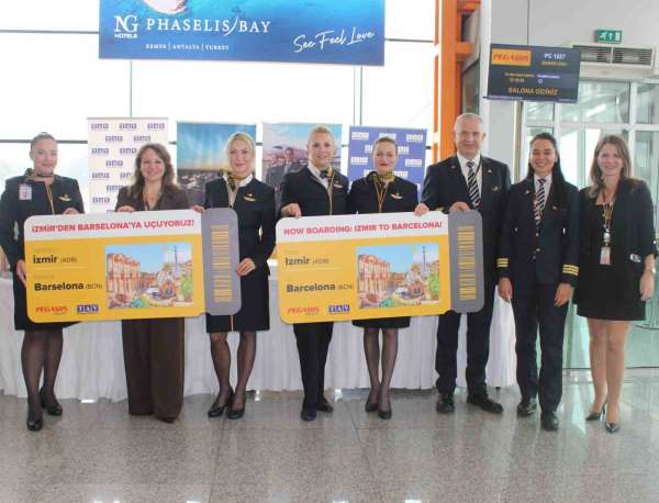 Pegasus Hava Yolları, İzmir'den Barselona'ya direkt uçuş başlattı