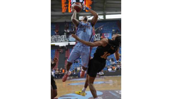 Basketbol Süper Ligi: Trabzonspor: 90 - Esenler Erokspor: 93