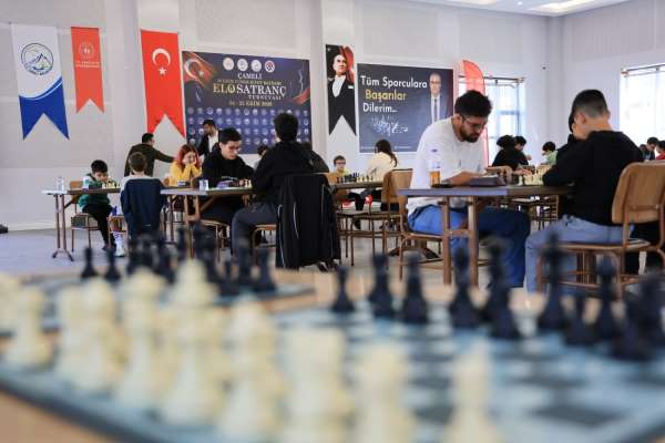 Çameli'de 29 Ekim Cumhuriyet Bayramı ELO Satranç Turnuvası başladı
