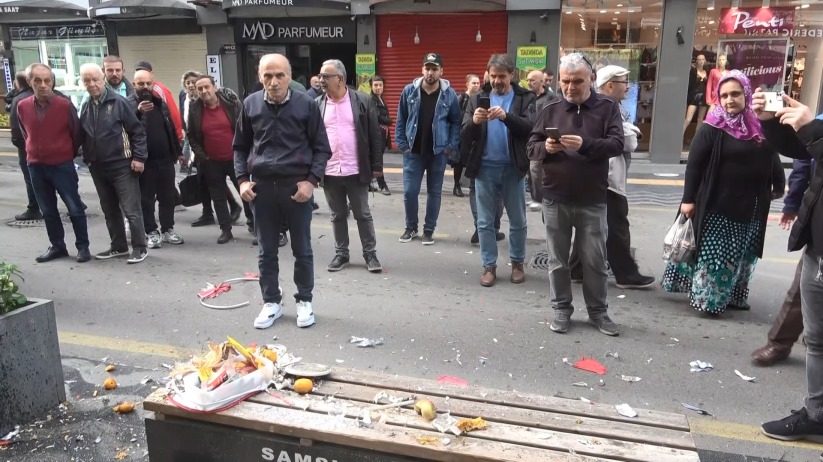 Samsun'un İstiklal Caddesi'ndeki şüpheli çanta fünye ile patlatıldı
