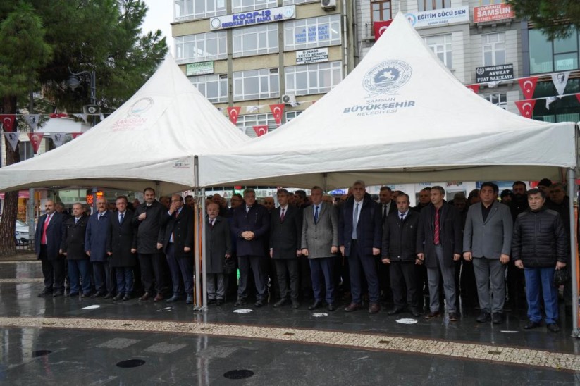 Samsun'da Öğretmenler Günü törenle kutlandı