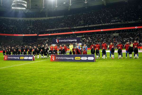 Trendyol Süper Lig: Beşiktaş: 2 - Göztepe: 1