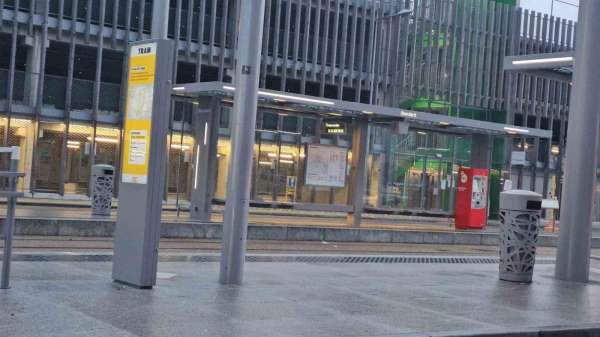 Belçika'da emeklilik ve ekonomi reformlarına karşı 3 günlük grev başladı