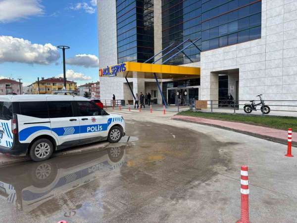 Kocaeli'de polise bıçakla direnen şüpheli silahla vurularak yakalandı