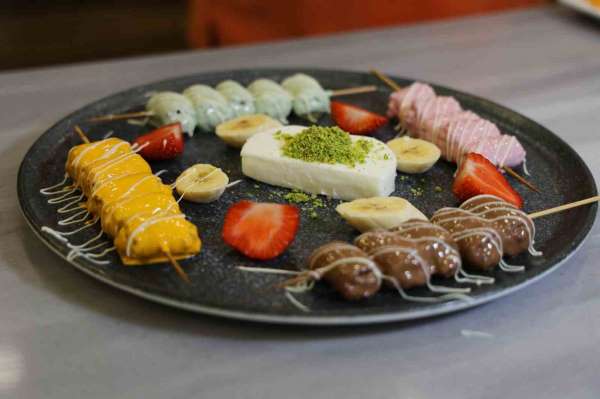 Zeynep Usta'nın 'Çöp şiş katmeri'ne yoğun talep