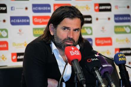 Üzülmez: 'Bizim için çok zor bir gece oldu'