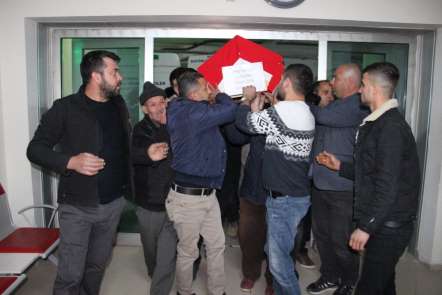 Kastamonu'daki kazada hayatını kaybeden askerin cenazesi Karaman'a getirildi 