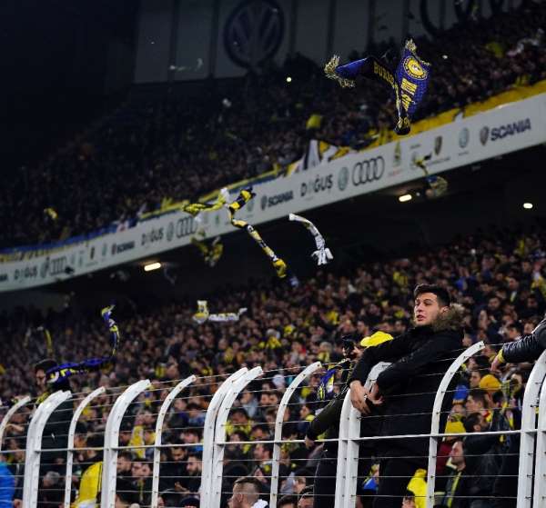Fenerbahçe taraftarından Elazığ'a destek 