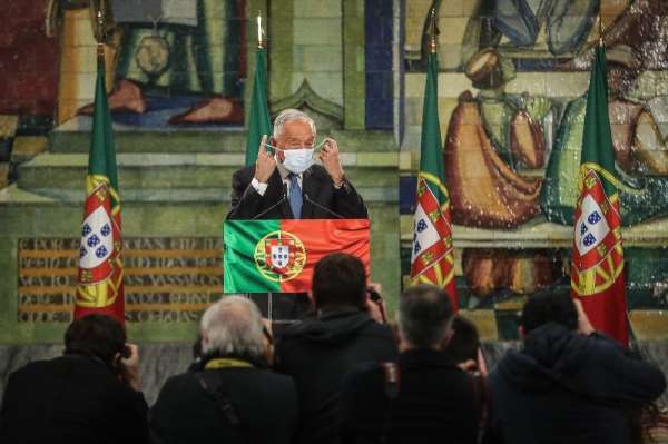 Portekiz'de devlet başkanlığı seçimlerini De Sousa kazandı 