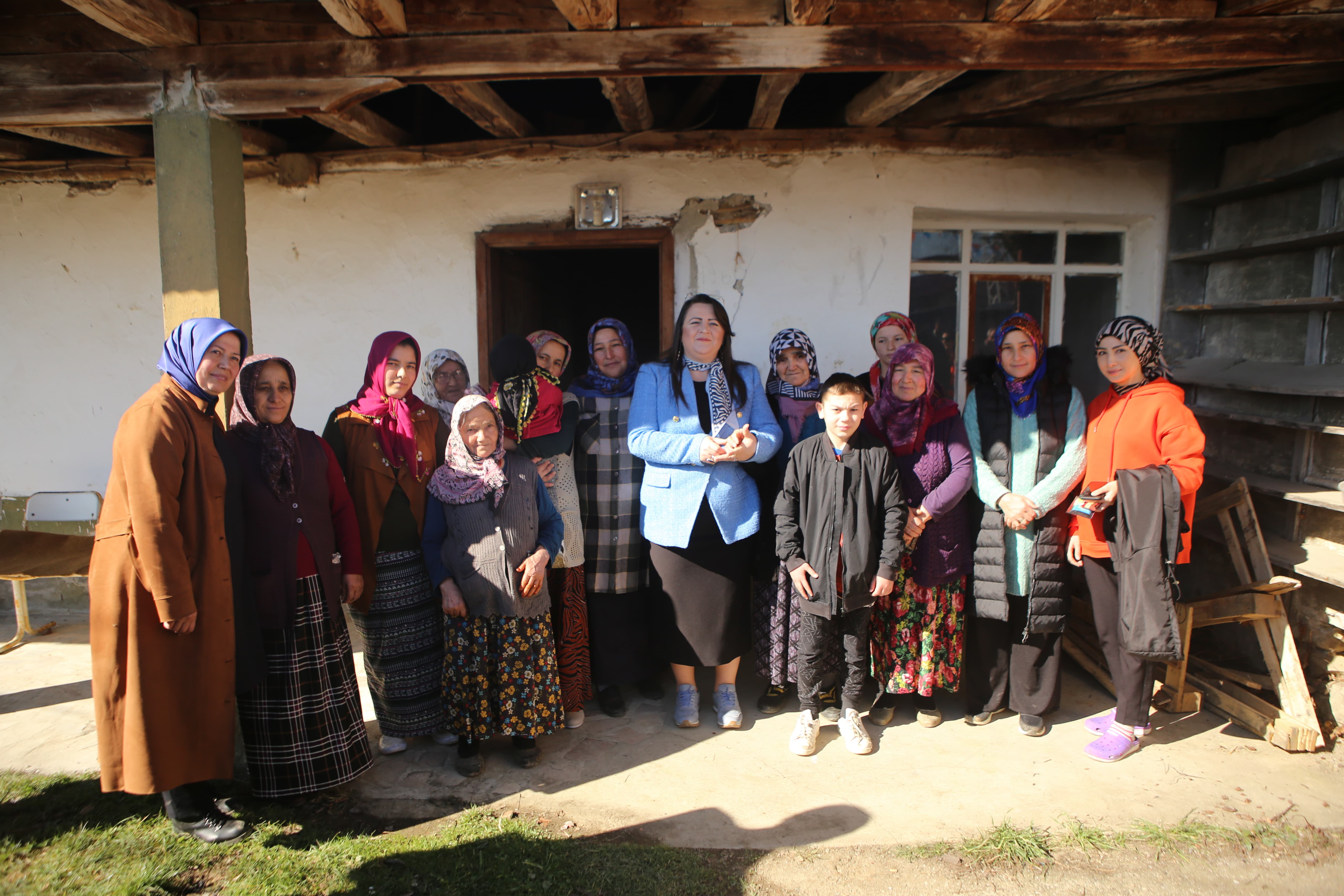 Özlem Maraş'tan Kasnakçımermer Köyü'ne Çıkarma