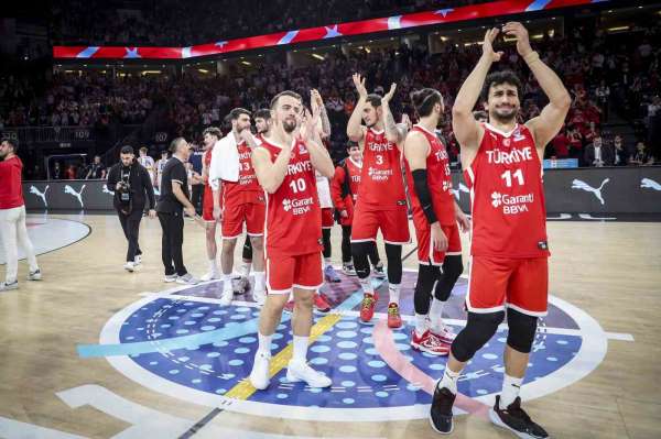 FIBA EuroBasket 2025 Elemeleri: Türkiye: 76 - İzlanda: 75