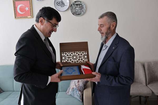 Başkan Eyüp Kahveci'den şehit ailesine anlamlı ziyaret